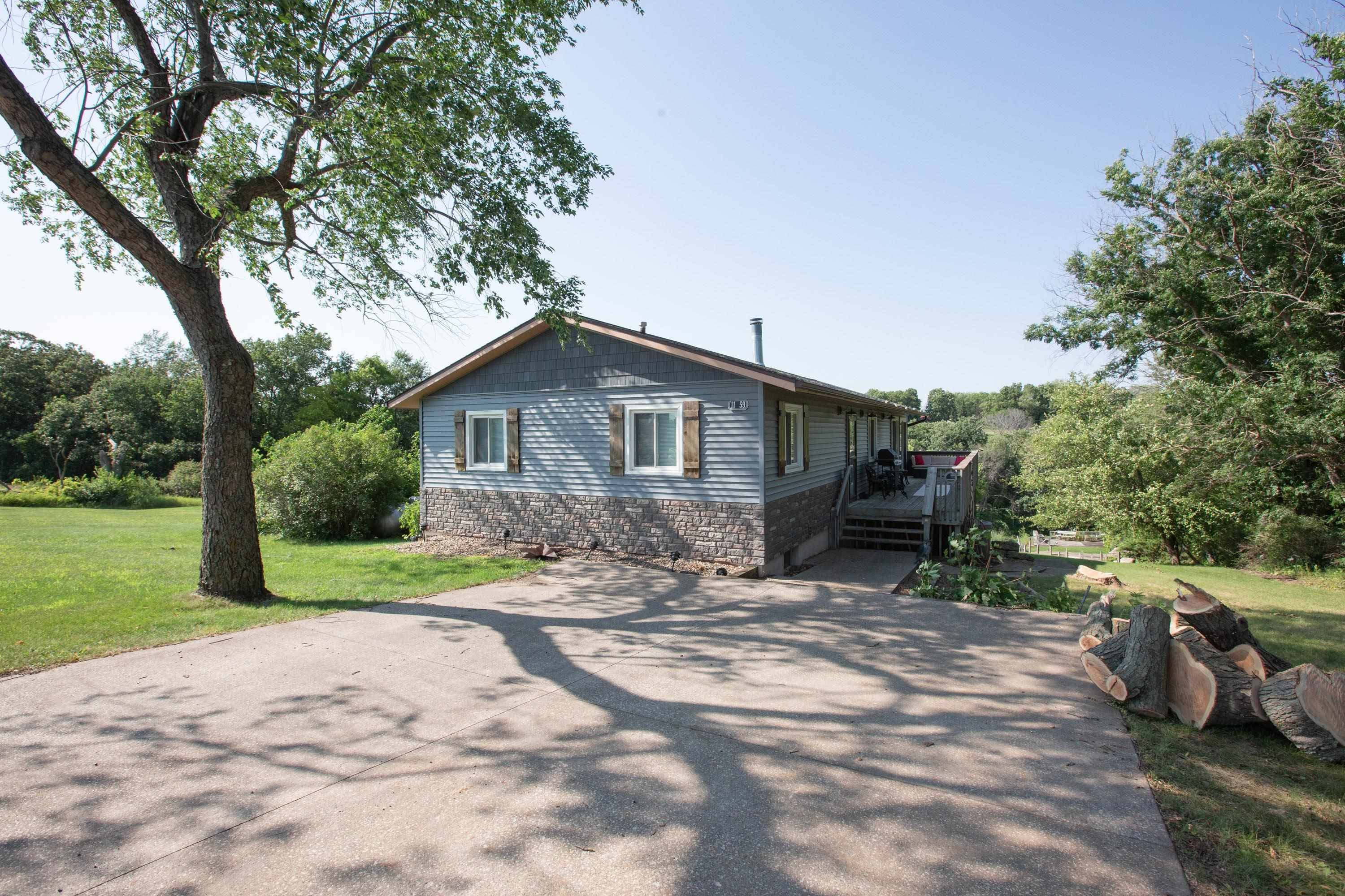 11A59 FAIRWAY DR, Apple River, IL 61001