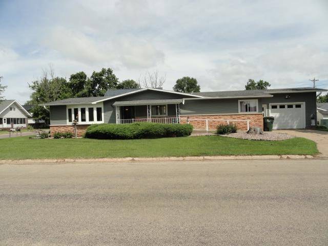 300 E Beech St, Muscoda, WI 53573