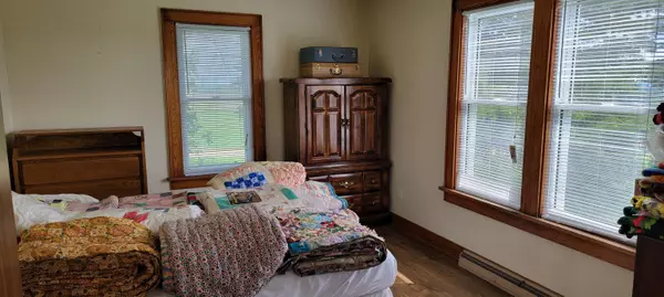 Freeport, IL 61032,1966 Heitter Rd