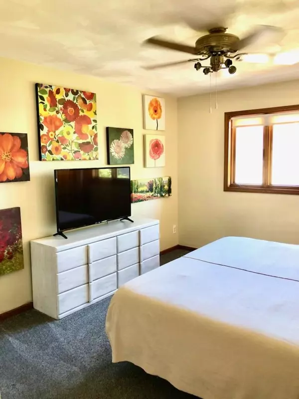 Madison, WI 53711,1621 McKenna Blvd