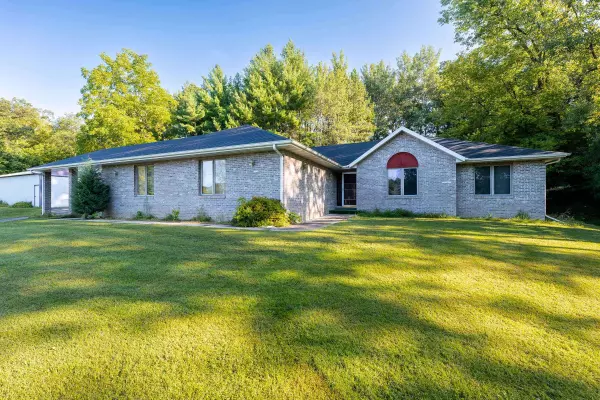 Poynette, WI 53955,N3002 Tomlinson Rd