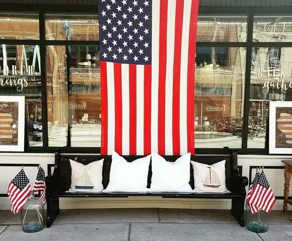 Ripon, WI 54971,215 Watson St #All