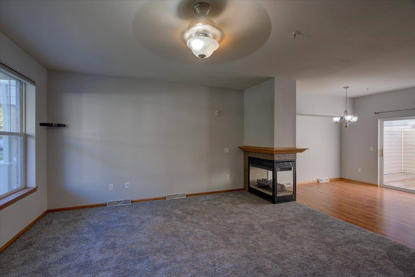 Madison, WI 53711,62 S Gardens Way