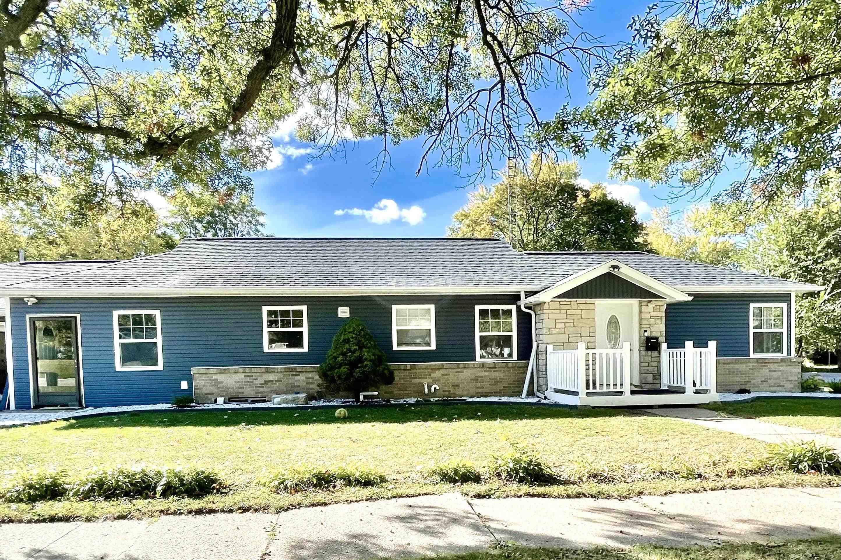 1504 Tyler St, Janesville, WI 53545