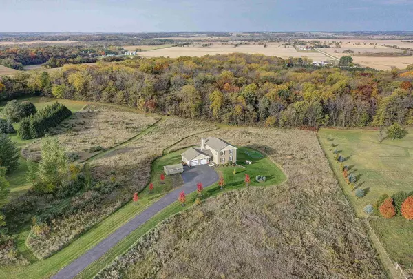 N7247 County Road E, Albany, WI 53502