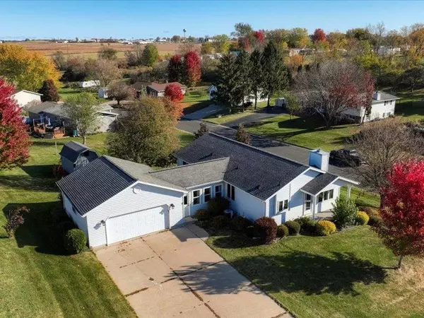 Viroqua, WI 54665,1002 Sherwood Dr