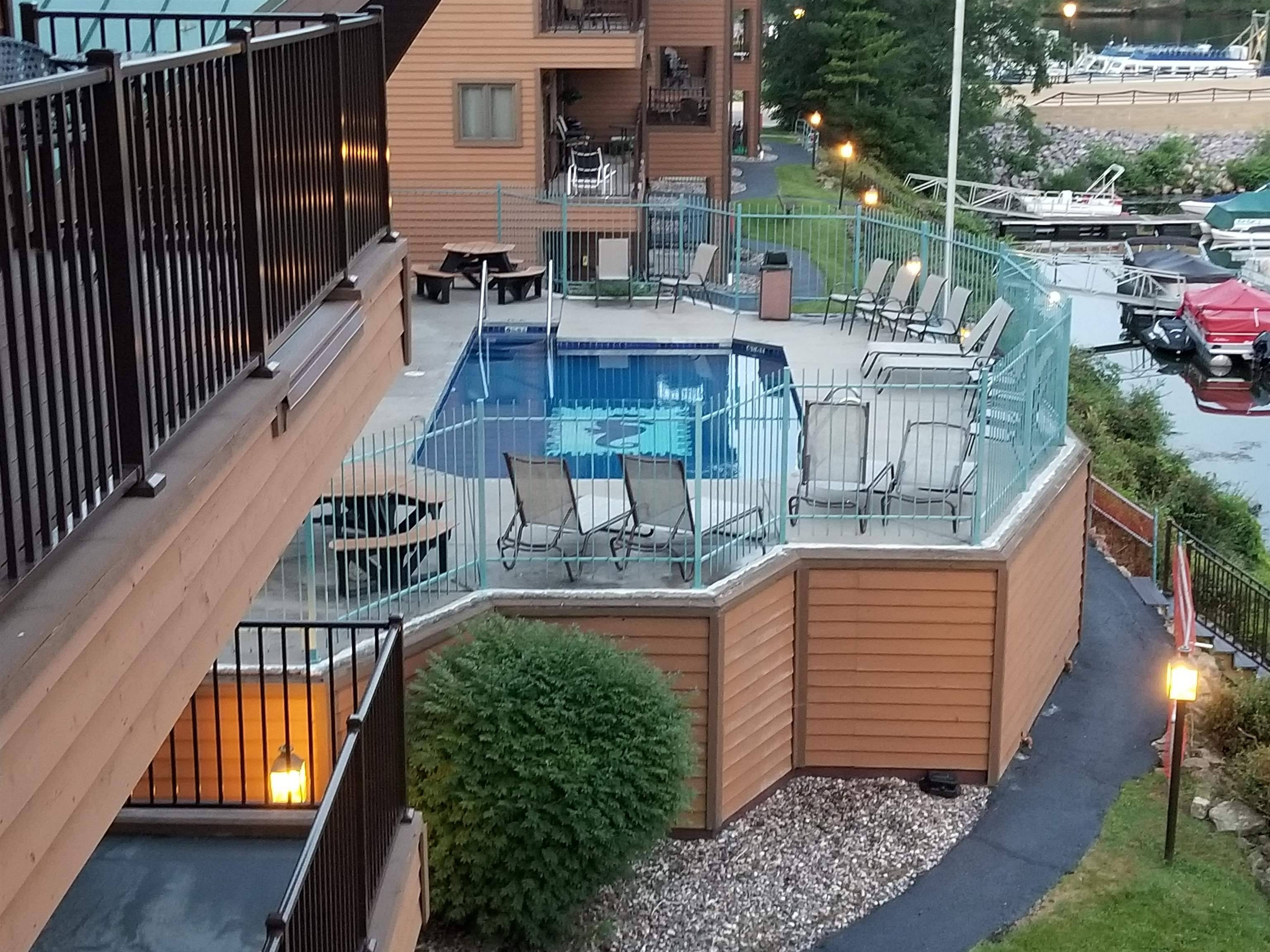 Wisconsin Dells, WI 53965,1129 RIVER RD #307