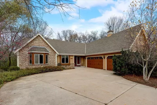 Oconomowoc, WI 53066-4655,754 Prestwick Ct