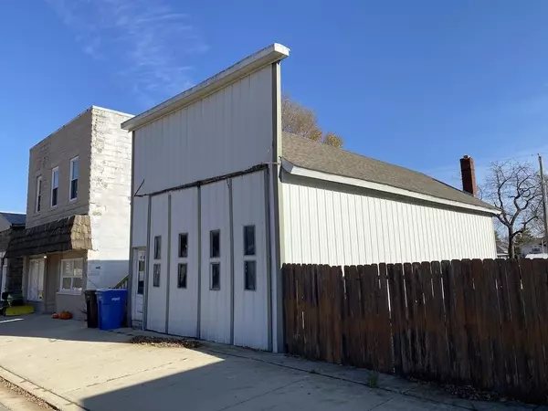 Arena, WI 53503,510 Oak St