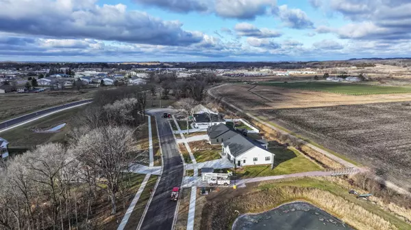 Portage, WI 53901,404 Prairie View