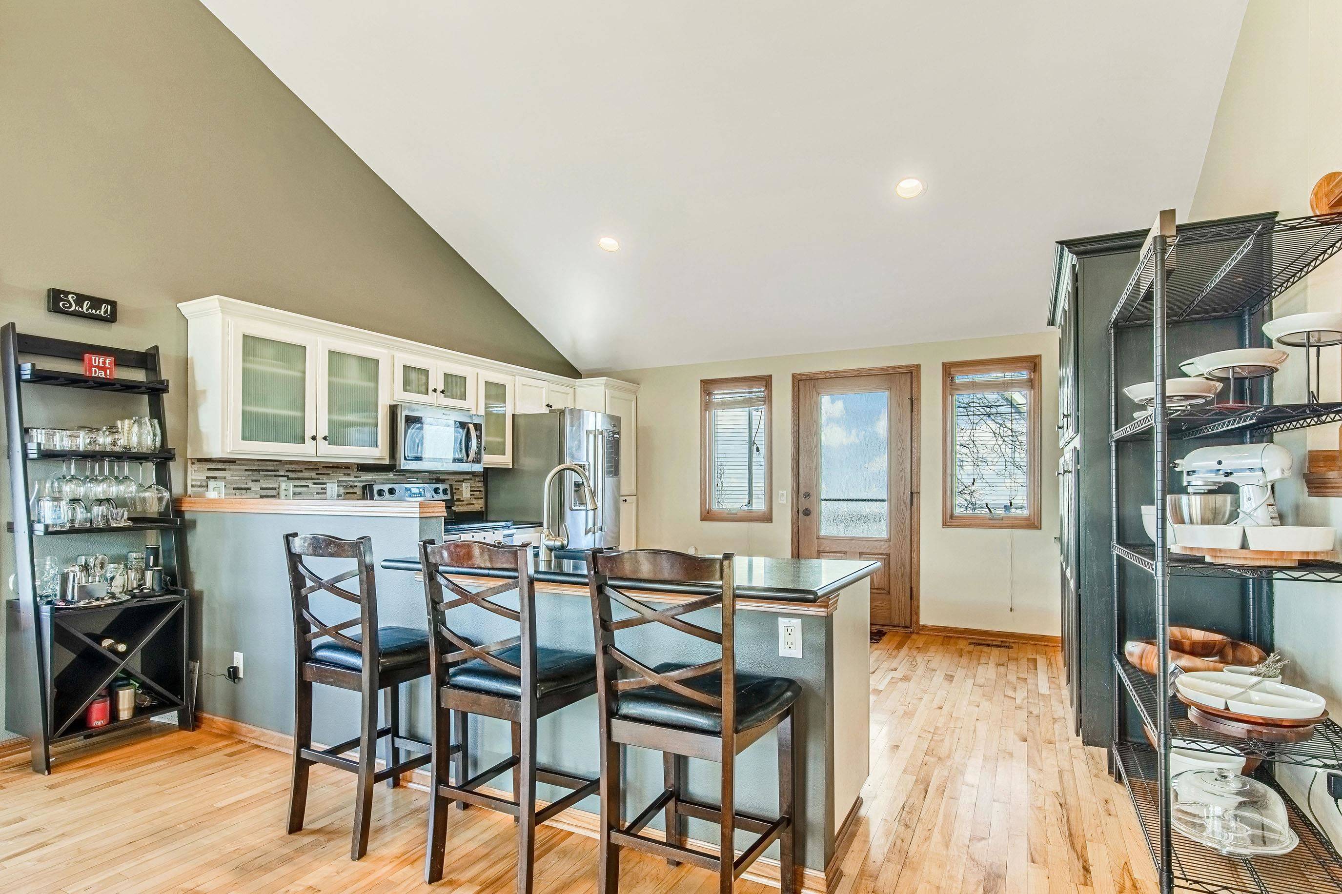 Stoughton, WI 53589,740 NOTTINGHAM RD