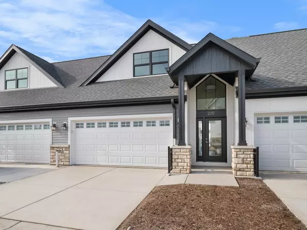 218 Lakeview Lane #210, Beaver Dam, WI 53916