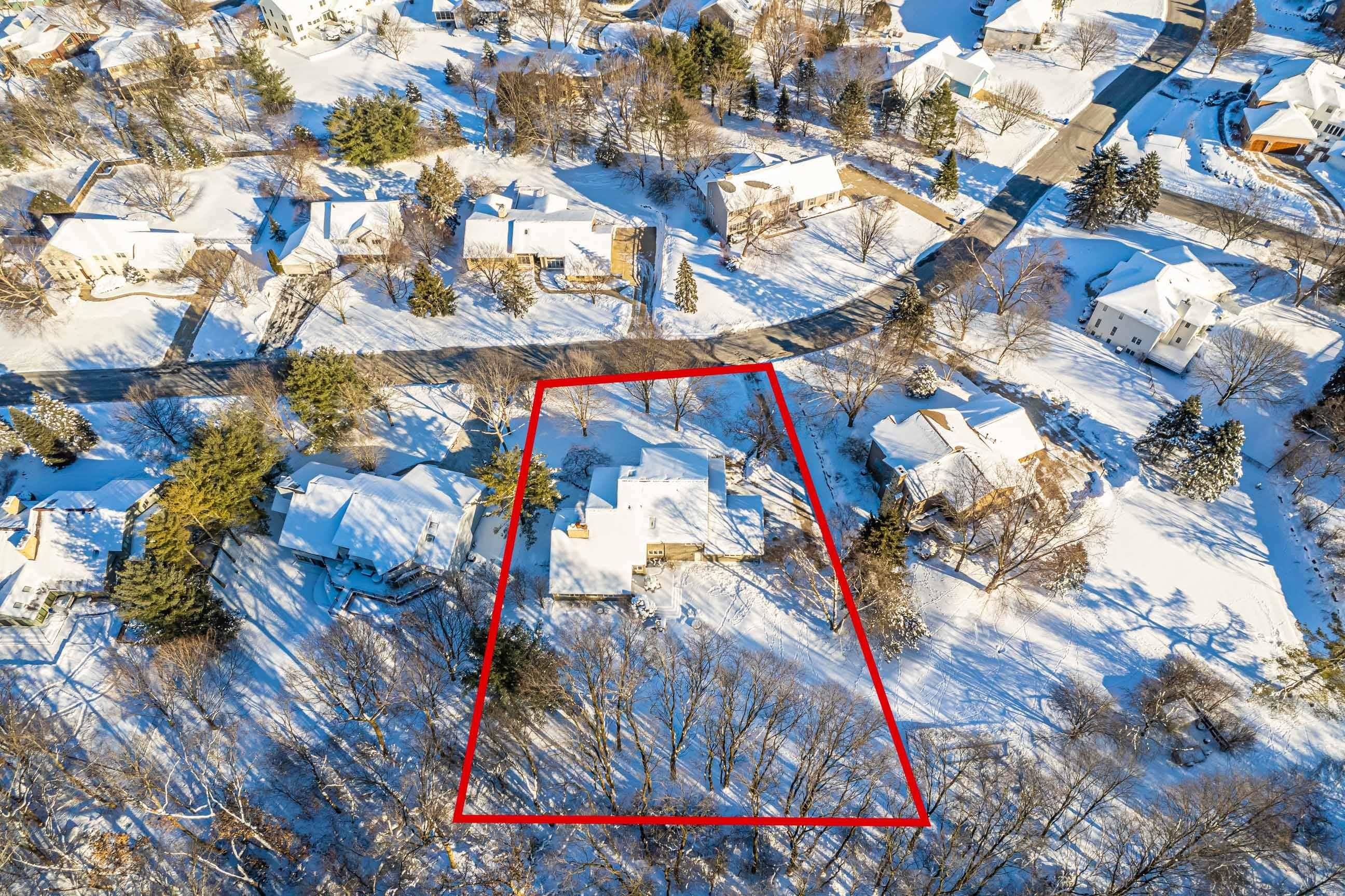 Fitchburg, WI 53711,5834 Tree Line Dr