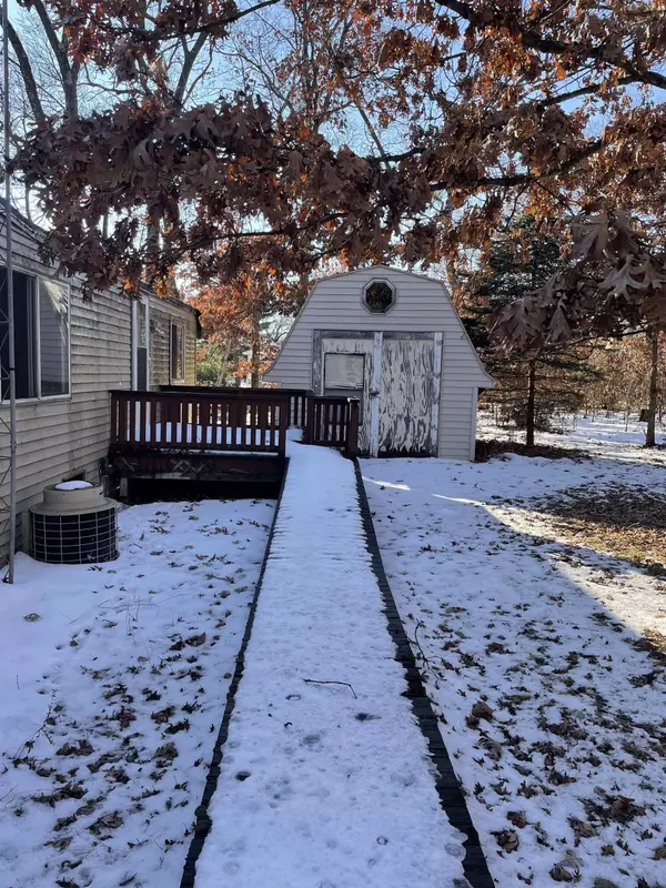 Lyndon Station, WI 53944,W1244 Oakglen Cir