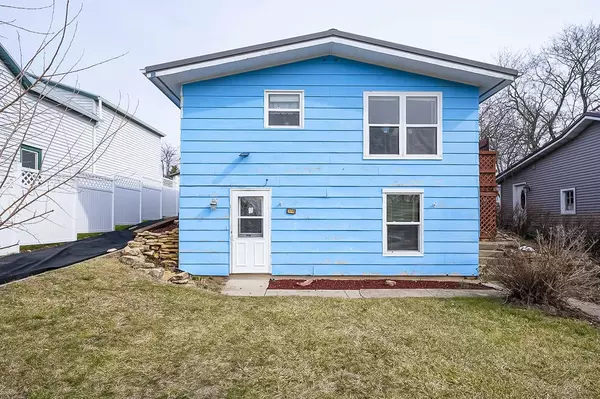 Blanchardville, WI 53516,101 A E Hill St