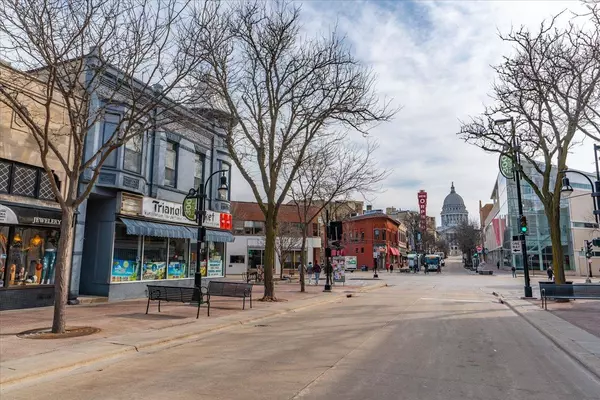 Madison, WI 53703,302 State St