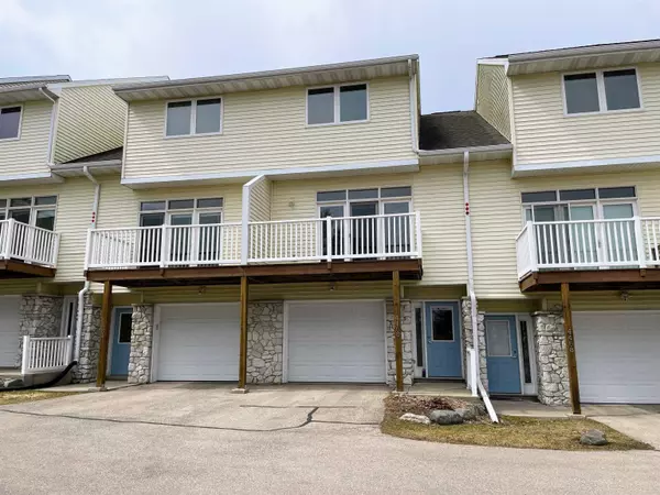 4466 Gray Rd, Deforest, WI 53532