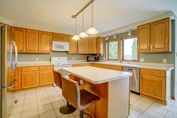 Sun Prairie, WI 53590,1133 Virdon Drive