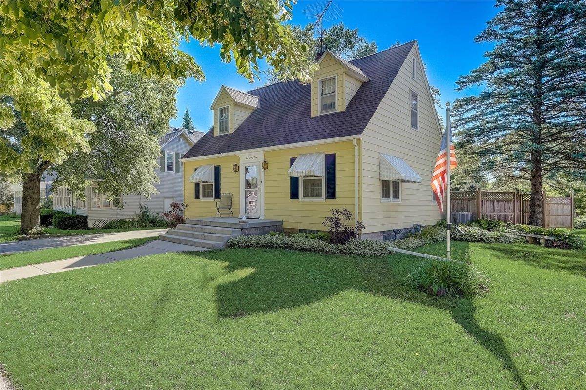 Johnson Creek, WI 53038,229 Jefferson St