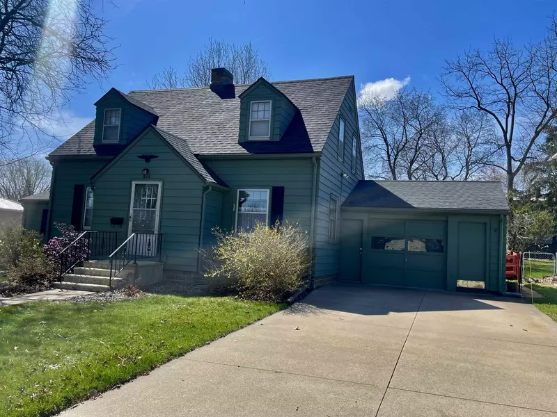 610 Pearl Street, Tomah, WI 54660