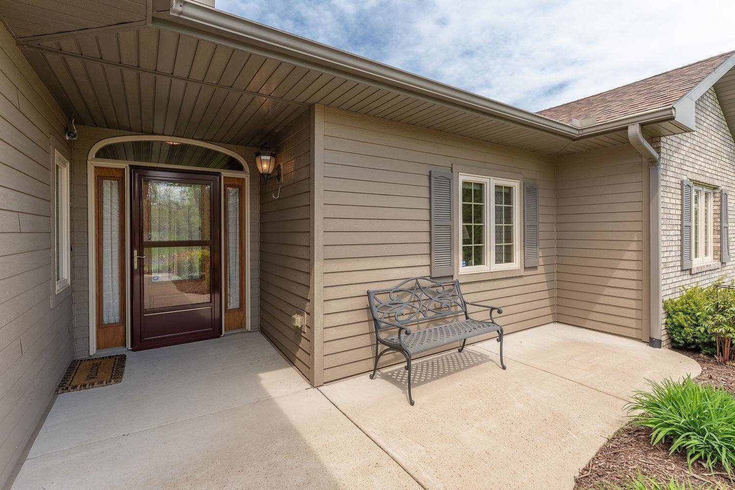 Wisconsin Dells, WI 53965,E9402 Bay Hill Court