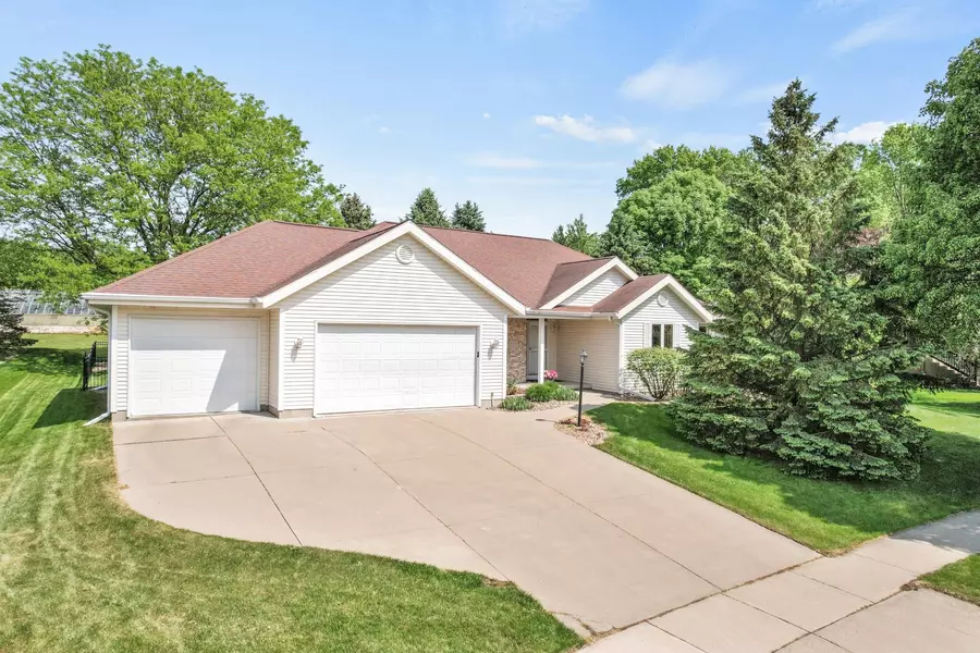 4007 Valley Ridge Road, Middleton, WI 53562