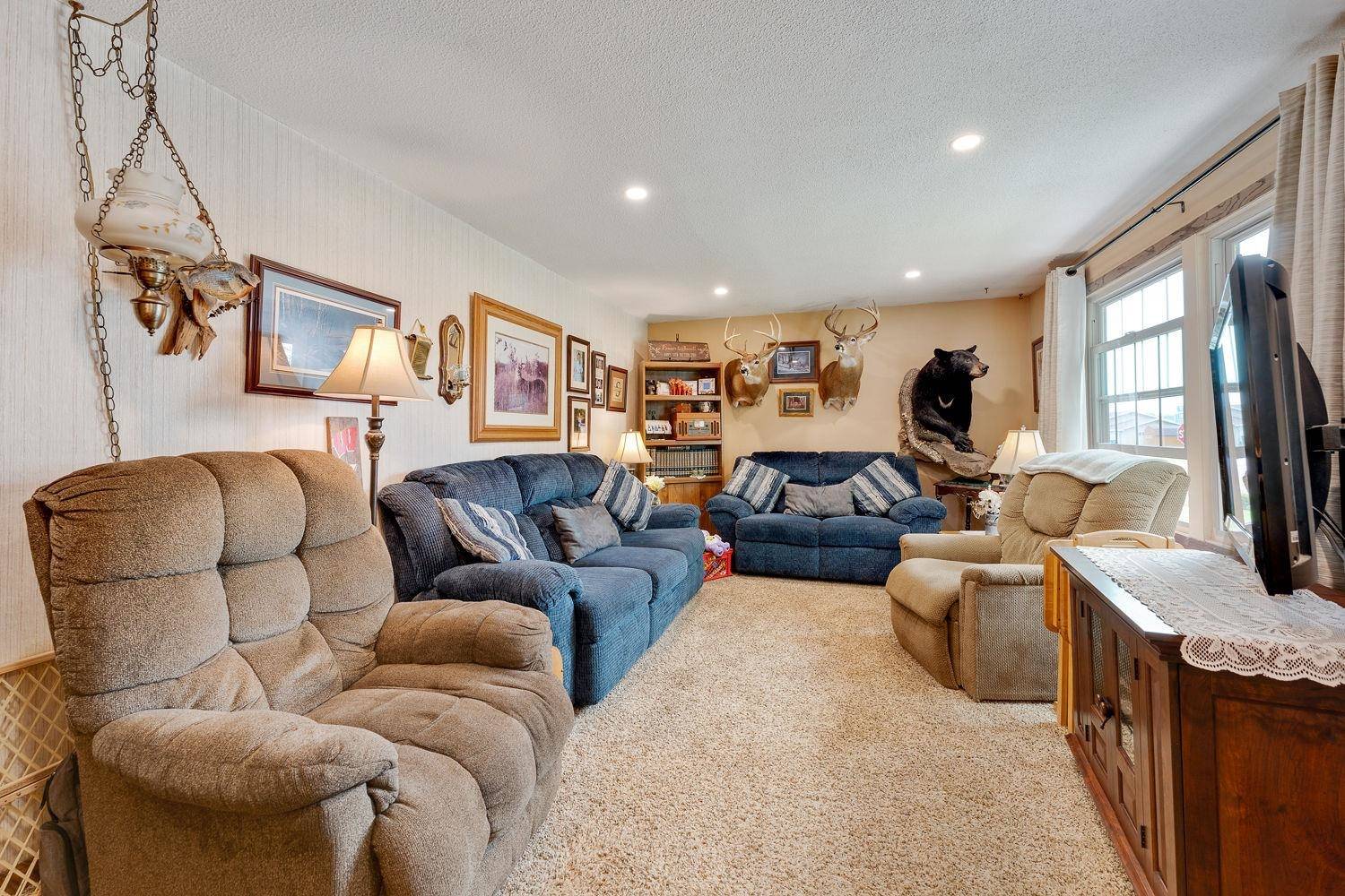 Baraboo, WI 53913,1204 Lincoln Avenue
