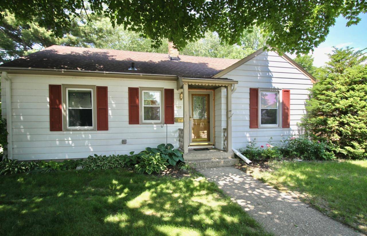 1515 Vista Avenue, Janesville, WI 53545