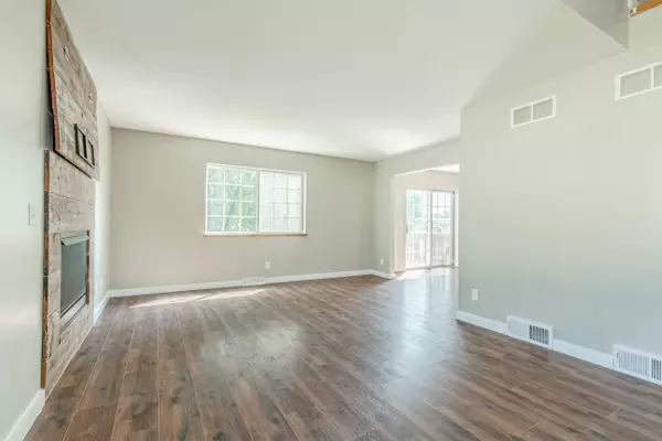 Marshall, WI 53559,124 Lakewood Terrace