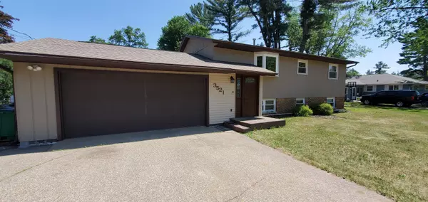 Wisconsin Rapids, WI 54494,3521 4th Street