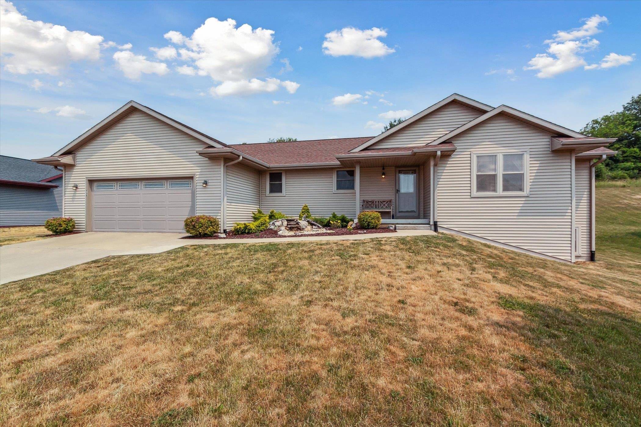 Evansville, WI 53536,736 Orchard View Drive