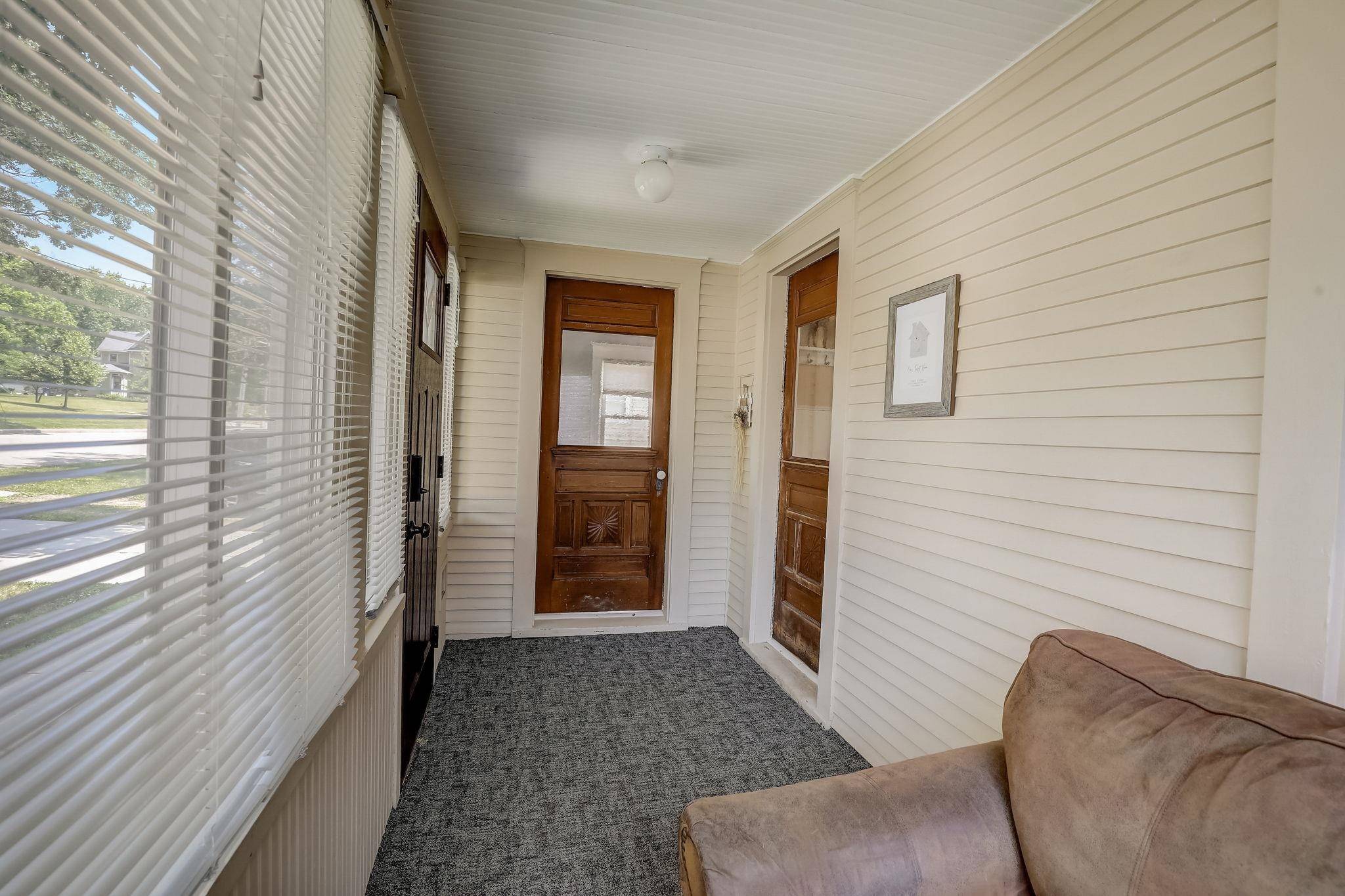 Columbus, WI 53925,735 S Charles Street