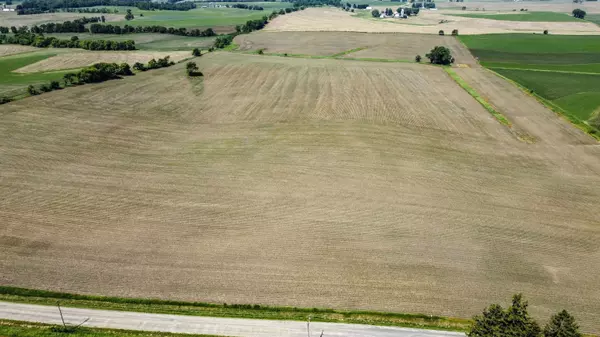 Mineral Point, WI 53565,+/- 80 Acres County Road U