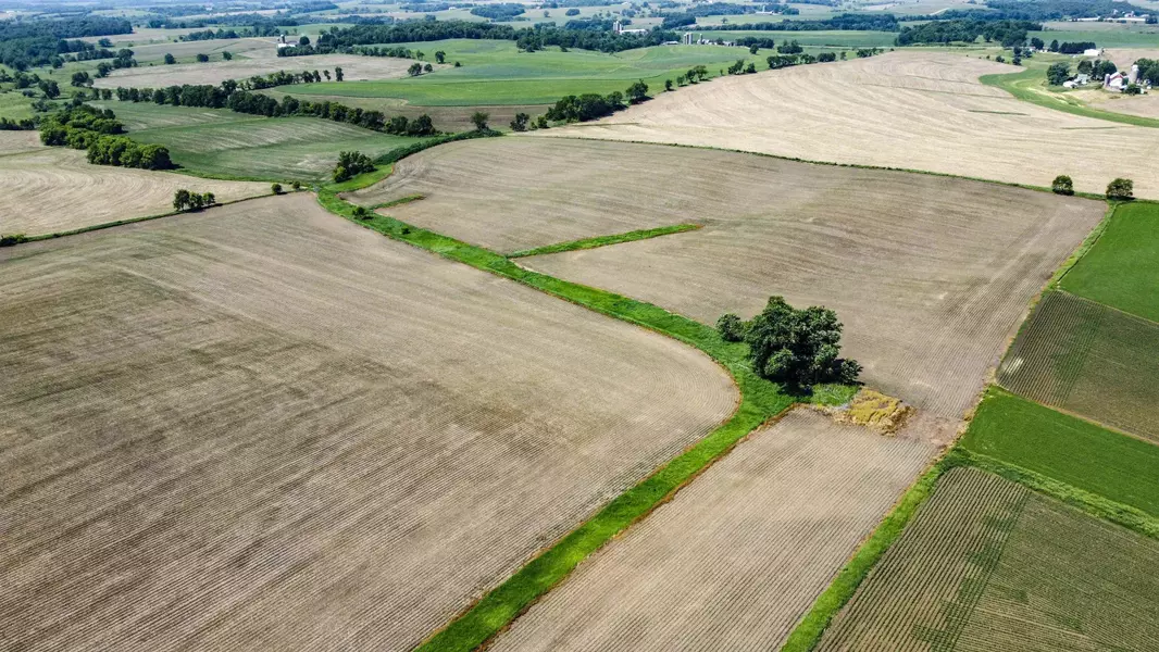 +/- 80 Acres County Road U, Mineral Point, WI 53565