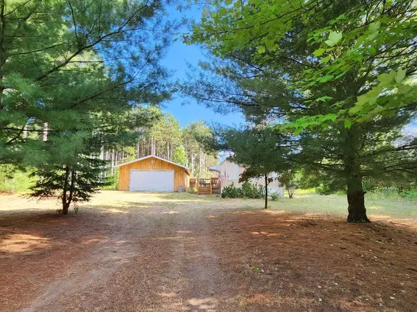 1871 Dover Drive, Friendship, WI 53934