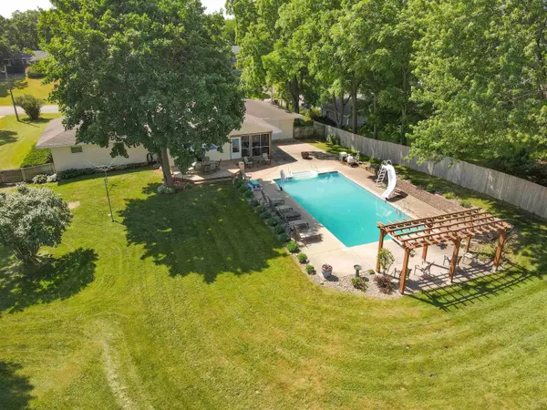 Stoughton, WI 53589-3356,1771 Oakview Drive