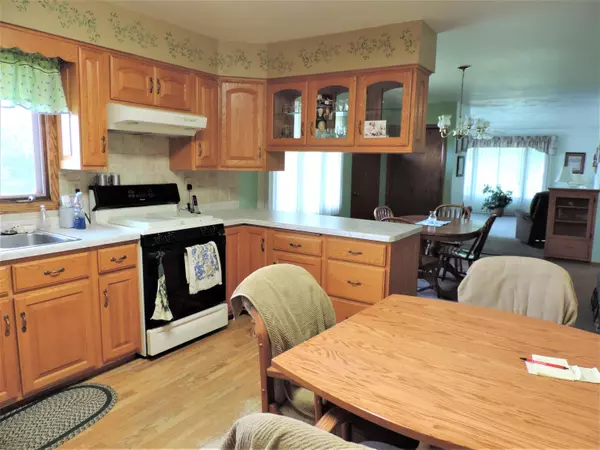 Loganville, WI 53943,S8381 Highway 23