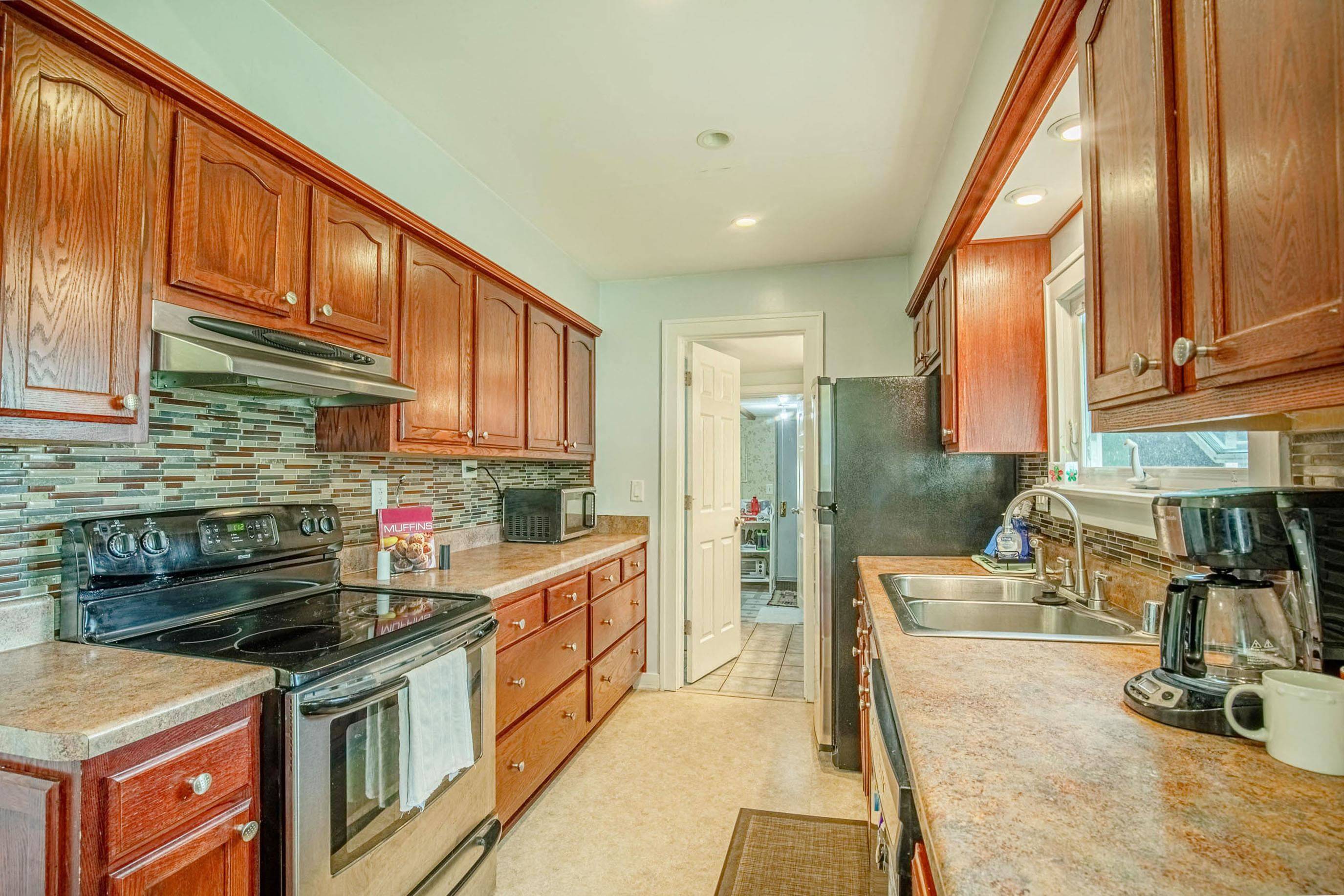 Mcfarland, WI 53558,5121 GLEN Road