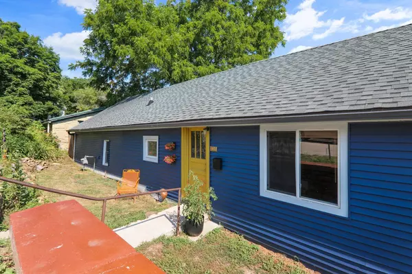 Mineral Point, WI 53565,235 6th Street