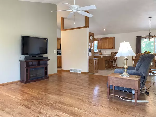 Milton, WI 53563,5065 Walnut Grove Road