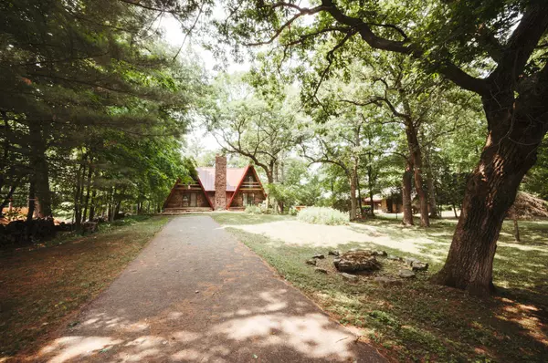 La Valle, WI 53941,S1603 E Redstone Drive