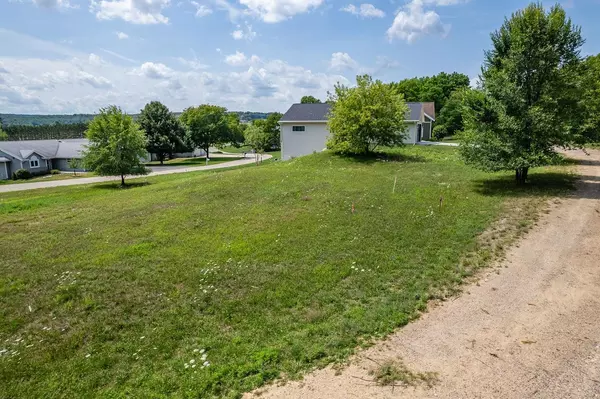 Baraboo, WI 53913,Unit 2 & 3 Inverness Terrace
