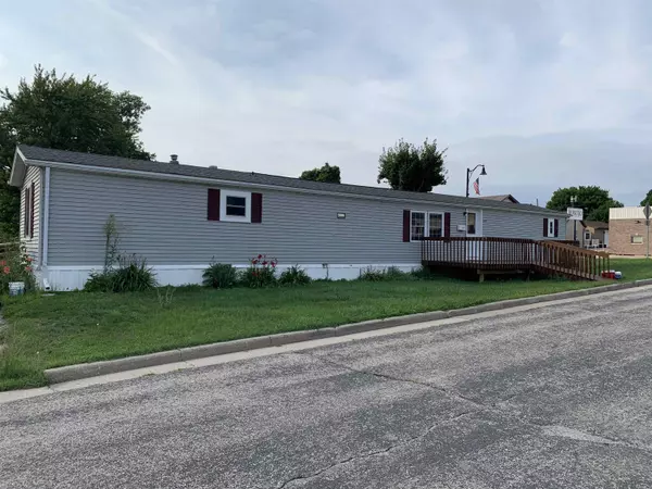 25 Catherine Street, Benton, WI 53803