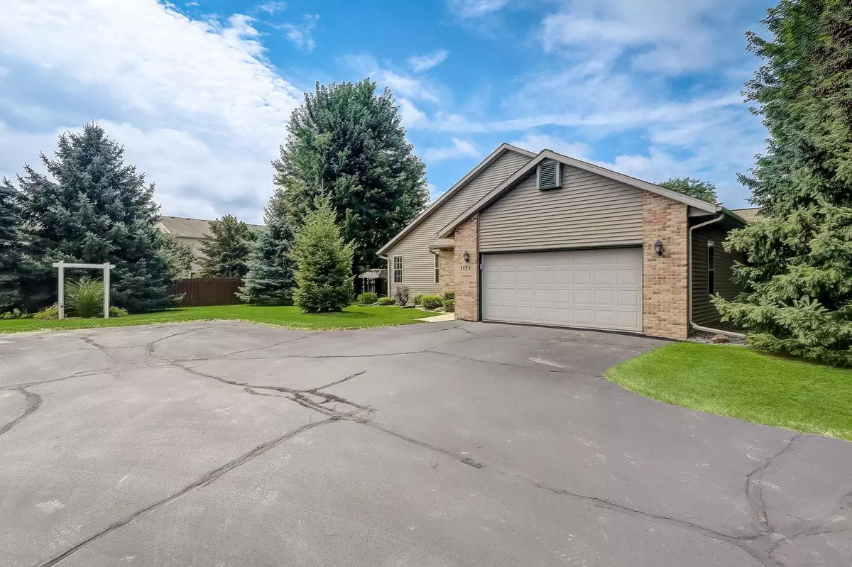 Sun Prairie, WI 53590,1171 Sawyer Way #12