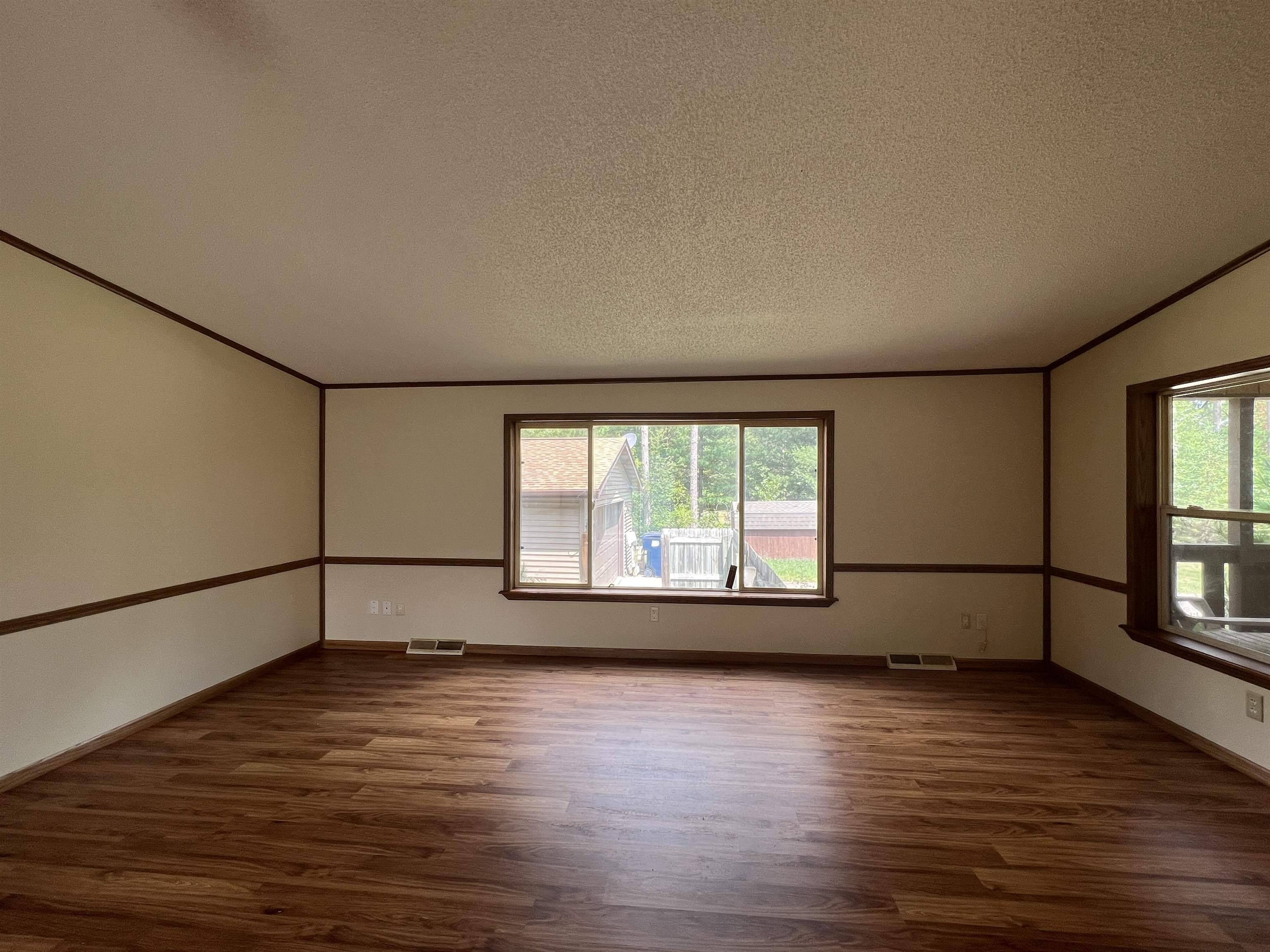 Adams, WI 53910,2189 11th Avenue