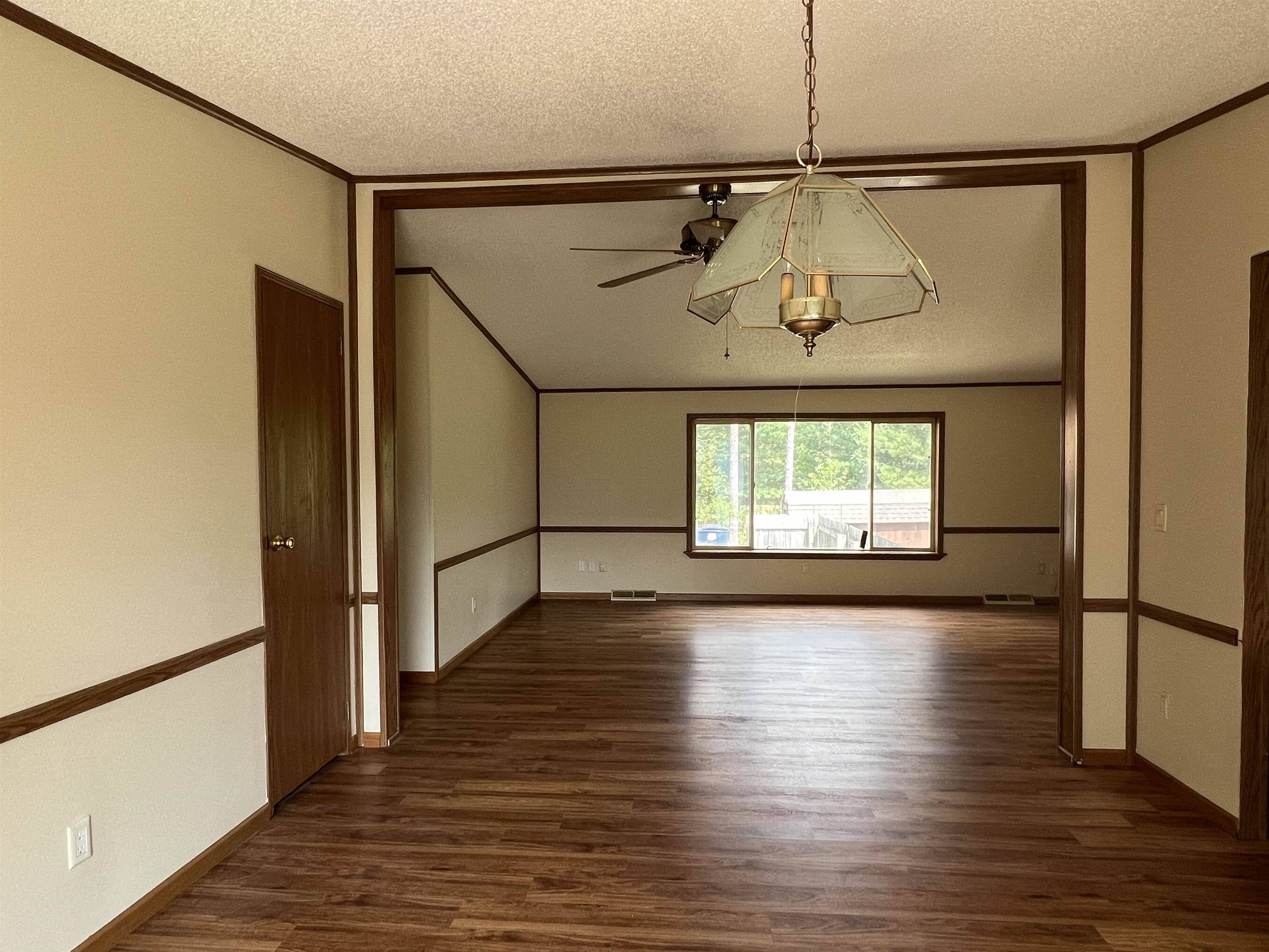 Adams, WI 53910,2189 11th Avenue