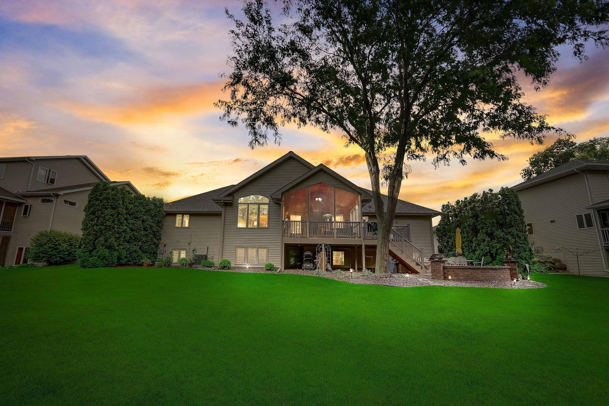 Waunakee, WI 53597,906 N Fairbrook Drive
