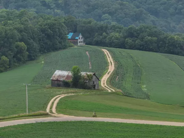 Blue River, WI 53518,12380 West Ridge Road