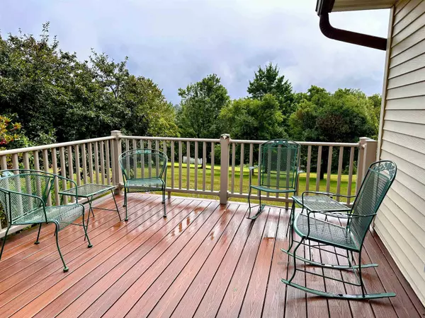 Prairie Du Chien, WI 53821-8066,35432 TV Lane