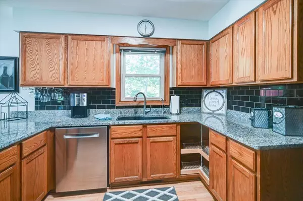 Sun Prairie, WI 53590,6209 Berkshire Lane